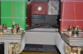 水電站高壓開(kāi)關(guān)柜熒光光纖溫度監(jiān)測(cè)裝置